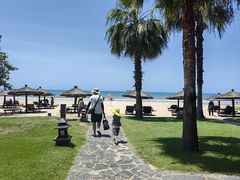 -三亚湾海居铂尔曼度假酒店