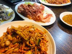 -韩风烤牛肉冷面店