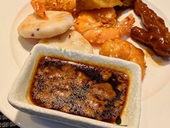 -广州万富希尔顿酒店·感趣自助餐厅·金秋蟹宴生蚝海鲜刺身