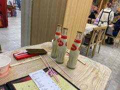 -江城燕子大排档(江汉路步行街店)