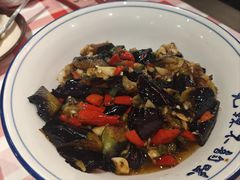 -笨豆腐居民楼菜馆•江西小炒(天津开发区店)