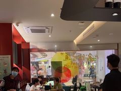 大堂-青年公社烤鸭(宝杨宝龙广场店)