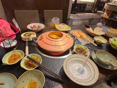 -菌自由丨野生菌火锅特色庭院餐厅(丽江古城店)