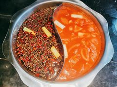 番茄鸳鸯锅-三只耳火锅(宽窄巷子店)