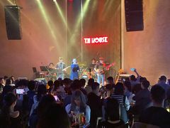 -TZ House音乐现场(来福士中心店)