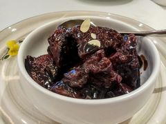 文火焖牛肉-醉辉皇上海之巅(上海中心大厦店)