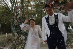 -太郎花子婚纱摄影艺术中心