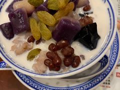 -广信牛奶甜品世家(台东店)