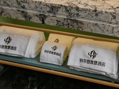 -铂尔登智慧酒店(南山西丽地铁站店)