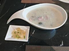 皮蛋瘦肉粥-南国会酒家(岗顶1站广场店)