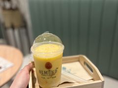 -杏甜品(尖沙咀加拿分道店)