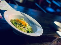 咸蛋黄包心菜配蝴蝶兰-素描餐厅(灵隐天竺店)