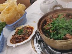 -渝君重庆火锅(嘉宾路店)