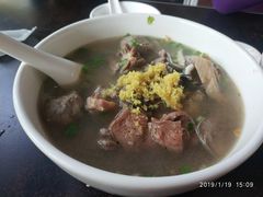 -潮镇老尾牛杂(环城西路店)