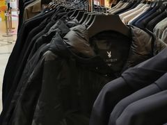 -永旺黄岛购物中心