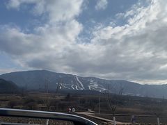 -鳌山滑雪度假区