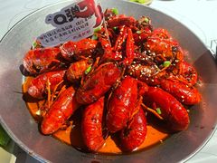 -巴厘龙虾·榜首油焖大虾(音乐学院·沿江酒馆店)