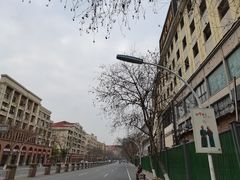-义乌小商品批发市场(中国小商品城·篁园服装市场店)