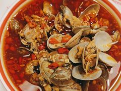 -堂瓦里·33年传统赣菜(第一街区店)