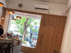 -You’ll see coffee 咖啡