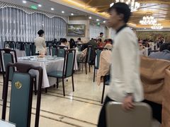 -汗腾格里·风味餐厅(新疆驻京办店)