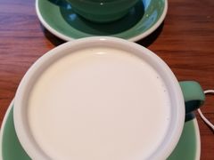 -Line 咖啡(石厦花园店)