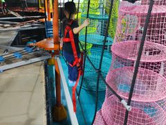 -嗨马乐动室内潮玩运动·团建·轰趴·桌游(南丰汇店)