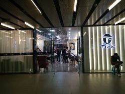 -AYO SALON