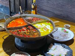 鸳鸯锅-白乐天毛肚火锅馆(南滨路店)