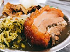 -肥佬良扣肉粉面店(梧州总店)