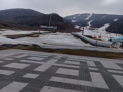 -中旅松花湖滑雪场