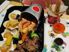 -水桶王国主题餐厅·聚会·生日派对·亲子活动·家庭套餐(亚龙湾希尔顿店)