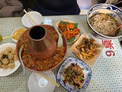 炊锅鸡-蜗牛小馆醉乡民谣云南菜(惠新西里店)