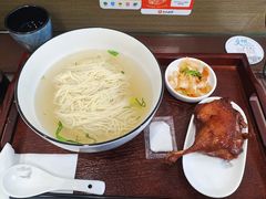 -百年老字号·观振兴蟹黄面·三虾面·苏式面(观前街富仁坊巷店)