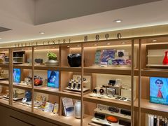 -茂昌眼镜(南京东路店)