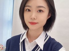 -花儿照相馆·最美证件照(红旗街万达店)