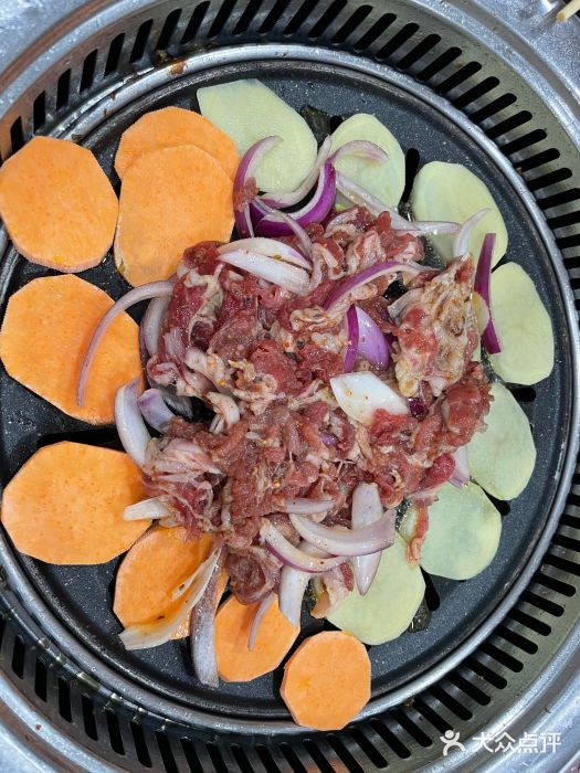 杨记齐齐哈尔烤肉(总店)招牌肥牛图片