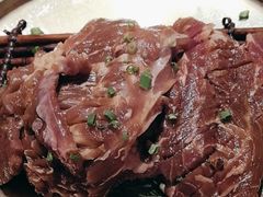 -草家酱蟹炭火烤肉店(珲春南路一店)