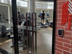 -一兆韦德健身(慧芝湖店)