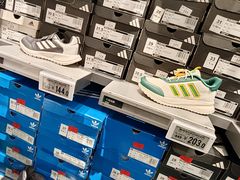 -砂之船奥莱(南京江宁店)