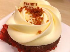 红丝绒纸杯蛋糕-Pantry's Best派悦坊蛋糕(K11购物艺术中心店)