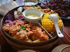 -黄桷树曹家私房菜(江与城店)