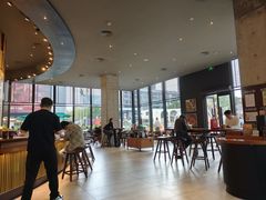 -星巴克臻选(惠州华贸天地1楼店)