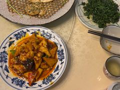 -天天向上素食餐厅(五台山店)