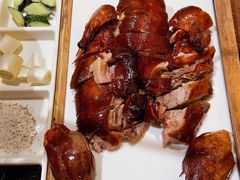 宜良脆皮小刀鸭-老滇山寨•云南特色菜•地方菜•民族风情歌舞表演(金碧店)