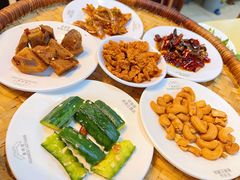 -桥香园云南过桥米线(金马碧鸡店)