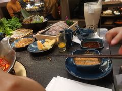 -湊湊火锅·茶憩(打浦桥日月光店)