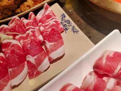 -小龙坎火锅(湖滨银泰in77店)