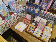 -恋物百货商店(华侨城店)