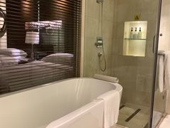 -青岛海尔洲际酒店